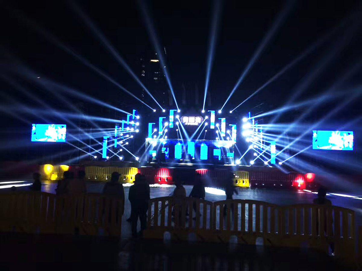 �V���ݳ����(d��ng)�߄���˾�ṩ��2016�Ϻ�ǧ������(chu��ng)��������(ji��)�����p��3